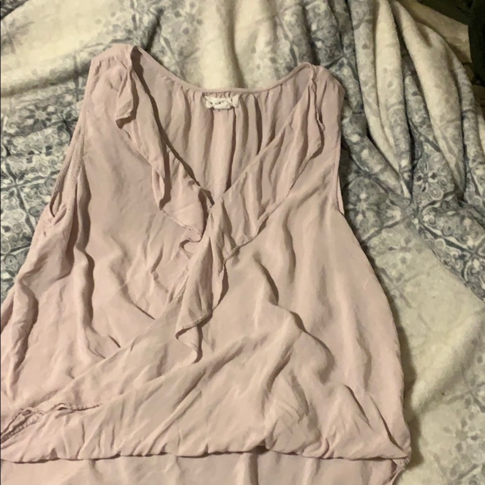 Cute flowy shirt for work or casual